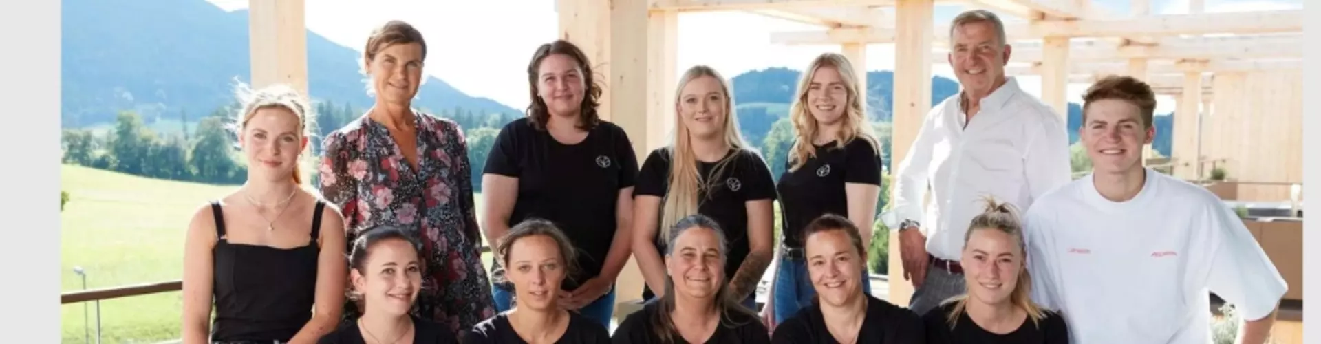 Tien Senses Betriebs GMBH - BERGEBLICK cover